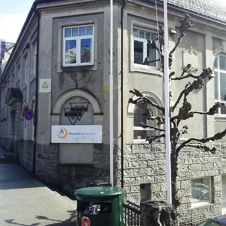 Alesund Hostel *
